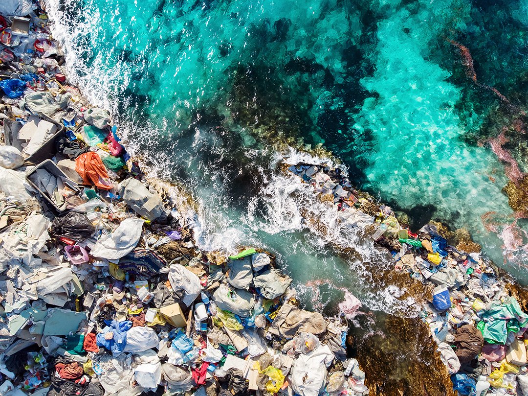 ứng dụng công nghệ viễn thám giám sát rác thải nhựa ven biển vegageospatial